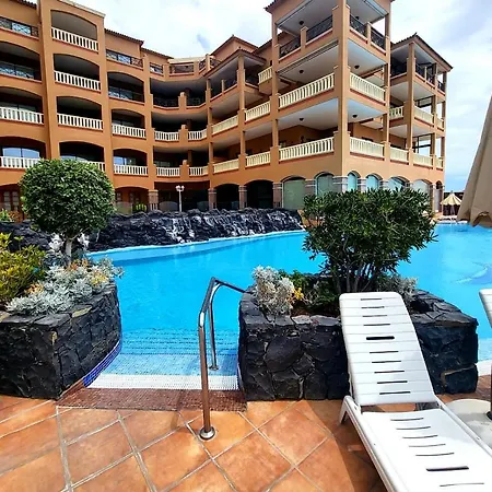 Best4u Nautico Apartament *