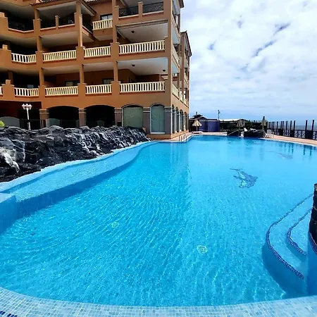 Best4u Nautico Apartament *
